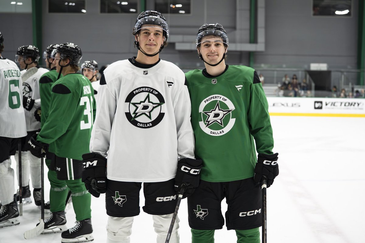 GoNUmhockey's tweet photo. Camp friends hit different 😎

📸 @DallasStars @TBLightning @BlueJacketsNHL @PredsNHL https://t.co/sc3QxkVnBh