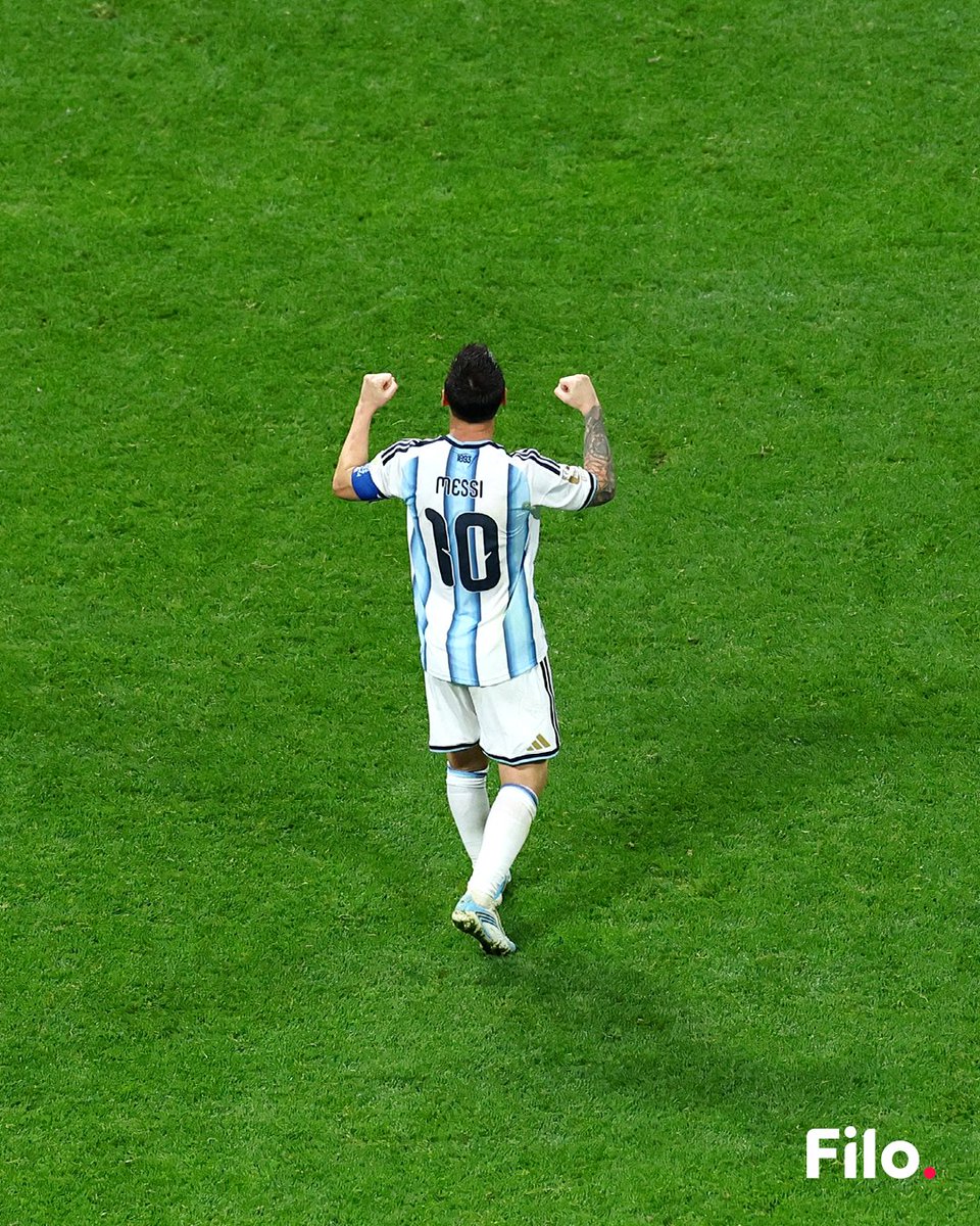 filonewsOK's tweet photo. ⚽️Argentina pasó a cuartos de final tras vencer a Egipto. Mirá algunas postales del partido 👇 https://t.co/9UuyWprwMw
