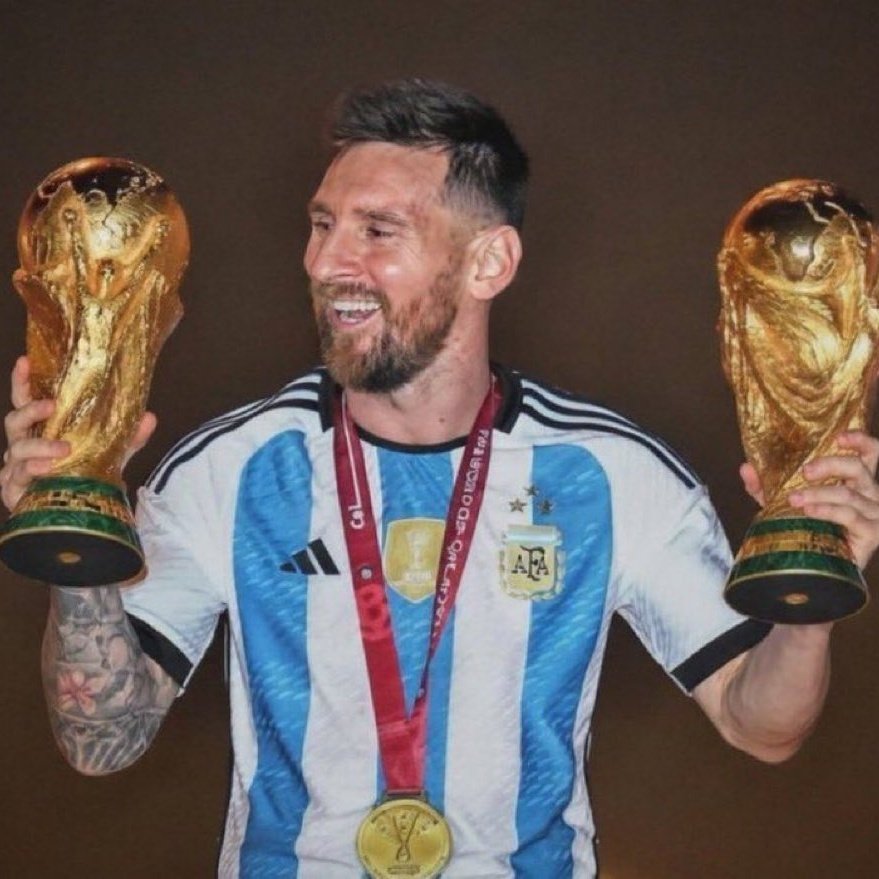 nwf1854611's tweet photo. @SakerSport ههههههههههههههههههههههههه 
موتوا بغيظكم 🥰🥰🥰🥰 https://t.co/YHTjfaWZfm