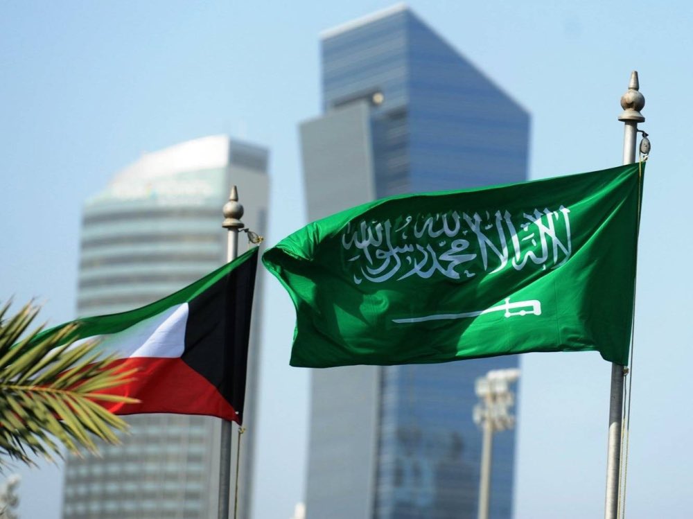 SaudiNews50's tweet photo. الكويت:

نرفض أي اعتداء يمس أمن السعودية أو يعرّض مصالحها ومقدراتها للخطر.

- https://t.co/w6faauHHVk
