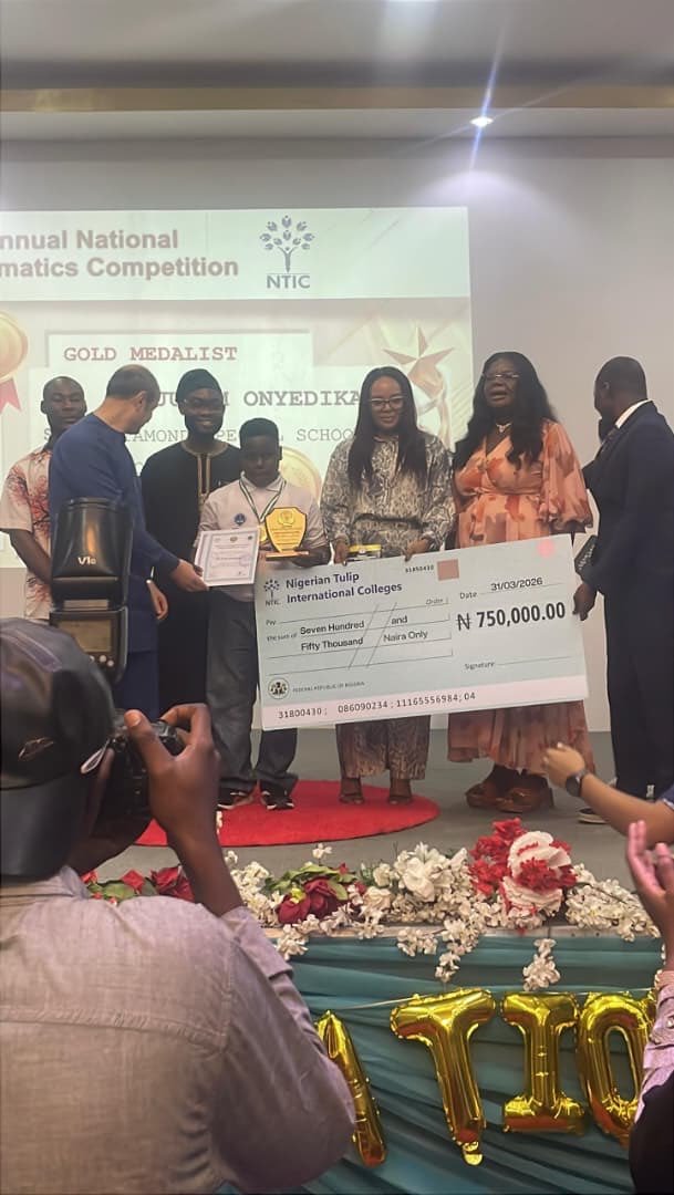 AnyaneleGo47942's tweet photo. My students were the best at the  Annual National Mathematics Competition organized by NTIC ABUJA and NMC with 1s, 2nd, 3rd, 4th and 6th positions. Each of them got a scholarship worth 72million. https://t.co/vzEVnpuRtY