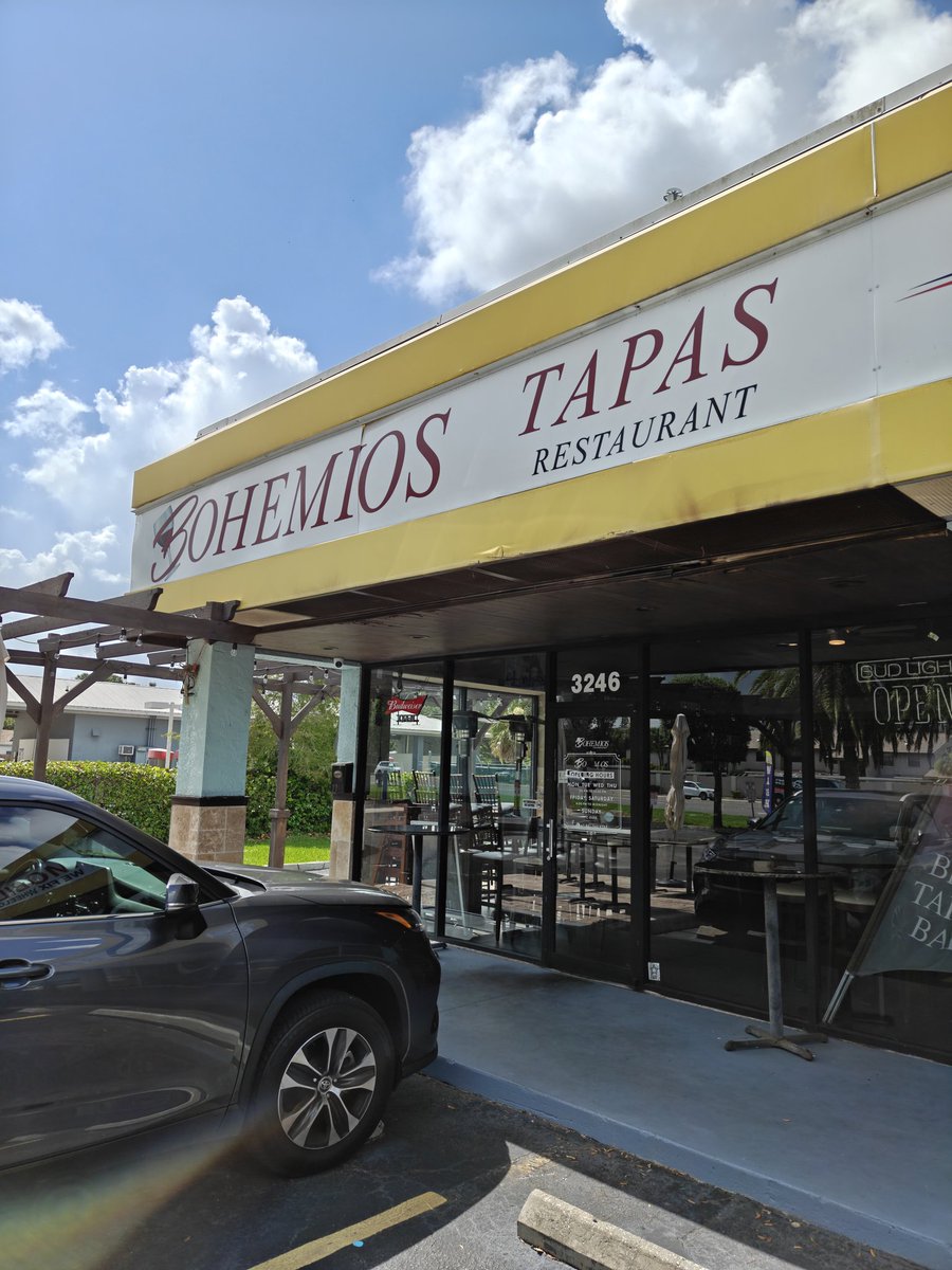 Shift4Carlos's tweet photo. @Shift4 Shift4Dine is welcoming a new merchant. SRQ BOHEMIOS in Sarasota, FL. They are loving their new system. If you're in the area stop by for a great atmosphere and great food. https://t.co/FR2v09Jb7l