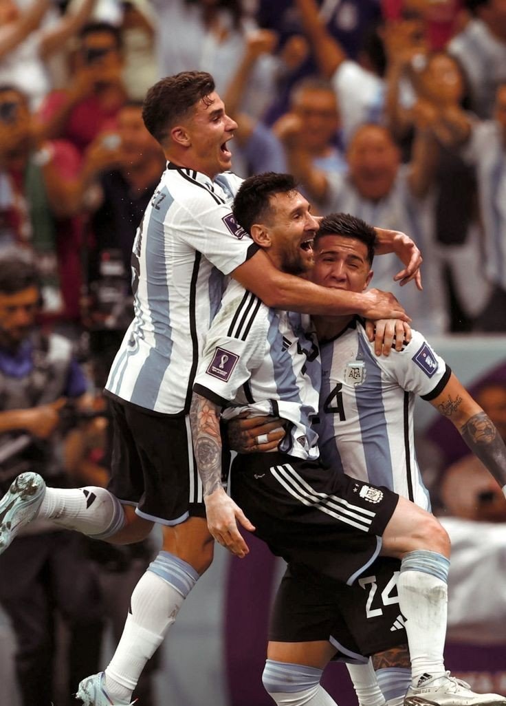otbmrtnz's tweet photo. cosas que nunca cambian

2022                                                         2026 https://t.co/X9rHlzVOzx