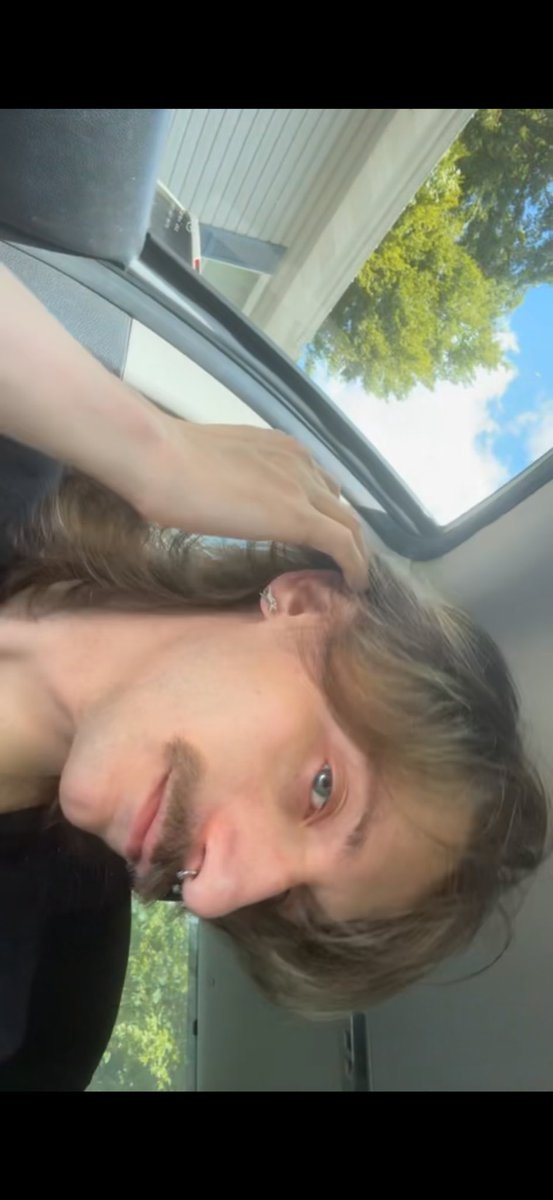 urdreamyybf's tweet photo. America’s number 1 slut for hire 😛🫶🏻

#bwc #nsfw #nsfwtwt #hugecock https://t.co/DTomC9IhXj