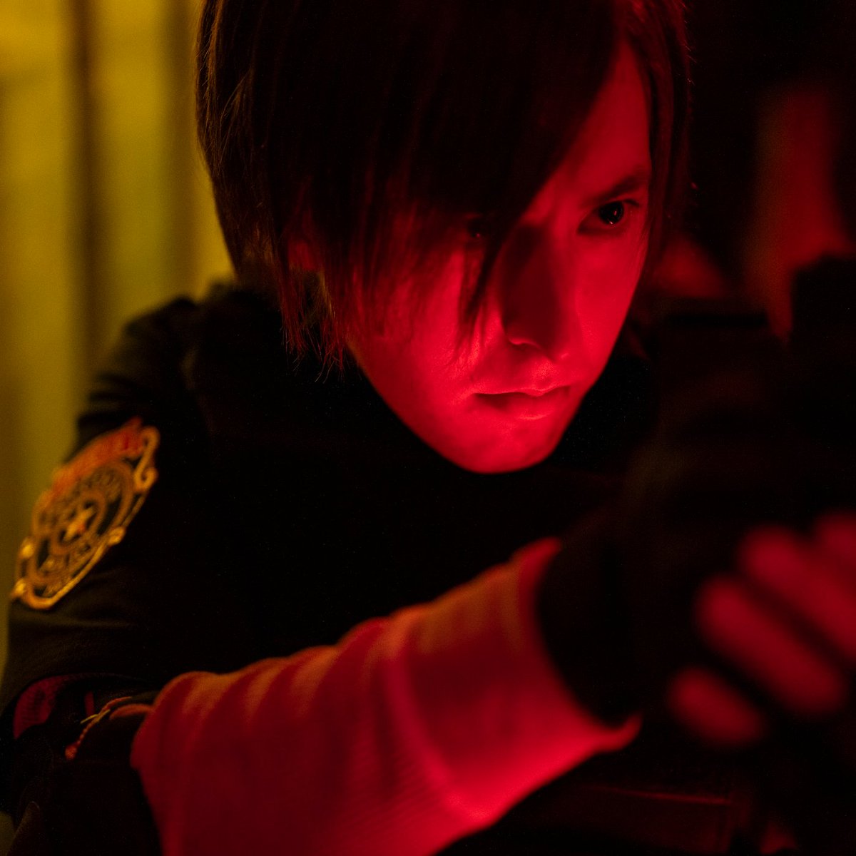 KendoGunSop's tweet photo. Not only at Universal Studios Japan, RESIDENT EVIL is also taking over Universal Horror Unleashed in Las Vegas!

This summer, Universal Horror Unleashed will transform into the alternate world of Resident Evil during a deadly outbreak. From July 9 through August 30, 2026, the facility is hosting an all-new, limited-time interactive horror experience that transports guests directly to Raccoon City during Umbrella Corporation's T-Virus outbreak.

- Experience Breakdown -

Step Into the World of Resident Evil

Zone 1: Arrival – Begin your journey at the battered “Welcome to Raccoon City” sign. Emergency lights flash as police scramble to contain the rapidly spreading outbreak.

Zone 2: Mission – Report to the Raccoon City Police Department to receive your mission assignment through a series of interactive puzzles.

Journey Through the Outbreak

Zone 3: Infection – In a race against the clock, enter the heart of the infected zone - a quarantined spot where the last remaining citizens have transformed into ravenous, flesh-eating zombies.

Zone 4: Combat – Join the fight alongside iconic heroes including Claire Redfield, Jill Valentine, and Leon S. Kennedy. Witness adrenaline-fueled battles between heroic characters, zombies, and notorious villains. Once the dust settles, take photos and interact with the characters.

Zone 5: Escape – Enter the final stretch of the journey and attempt to survive the final mission.

The Final Escape

Zone 6: Aftermath - If you make it out, enter the Umbrella Corporation’s aftermath zone. Dine on limited-time themed food inspired by the T-Virus, and commemorate the experience with exclusive merchandise. But stay alert - you never know who may emerge around the corner...

This experience is included with any admission ticket on select dates from July 9 - August 30. Explore the full experience breakdown and secure your tickets at Universal Horror Unleashed official website.

#ResidentEvil #バイオハザード #ResidentEvilVeronica #ResidentEvilRequiem #Gaming #REBHFun