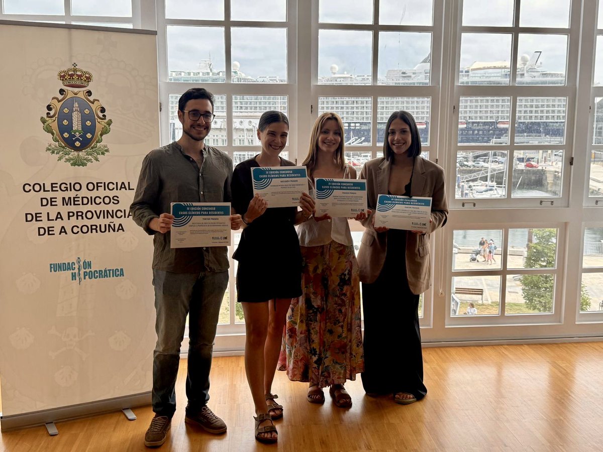 COMC_Oficial's tweet photo. Esta tarde se ha celebrado la entrega de premios de la IV Edición del Concurso de Casos Clínicos para Residentes. 
¡Enhorabuena! 👏🏼 https://t.co/s2mSdmAWjw