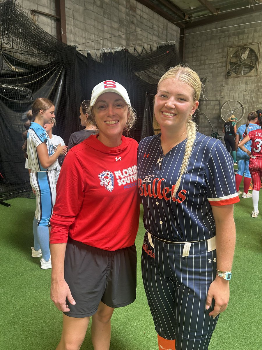 ryver_arnold's tweet photo. THANK YOU SO MUCH DSCD for an amazing clinic. This camp allowed so much exposure and time to connect with college coaches. I’m so grateful I had this opportunity!!🤗
#Jesuslovesyou #GlorytoGod #TrusttheProcess #classof2028 

@ecbtodd69606 @CoachClayTodd @60formeLYJ @LineDsoftball @ExtraInningSB @NCAASoftball @NCAADII @SaintLeoSB @lexcarver3 @FGCU_Softball @LindsayFico @pipertodd2029 @CJMoulton2029 @FSC_Softball
