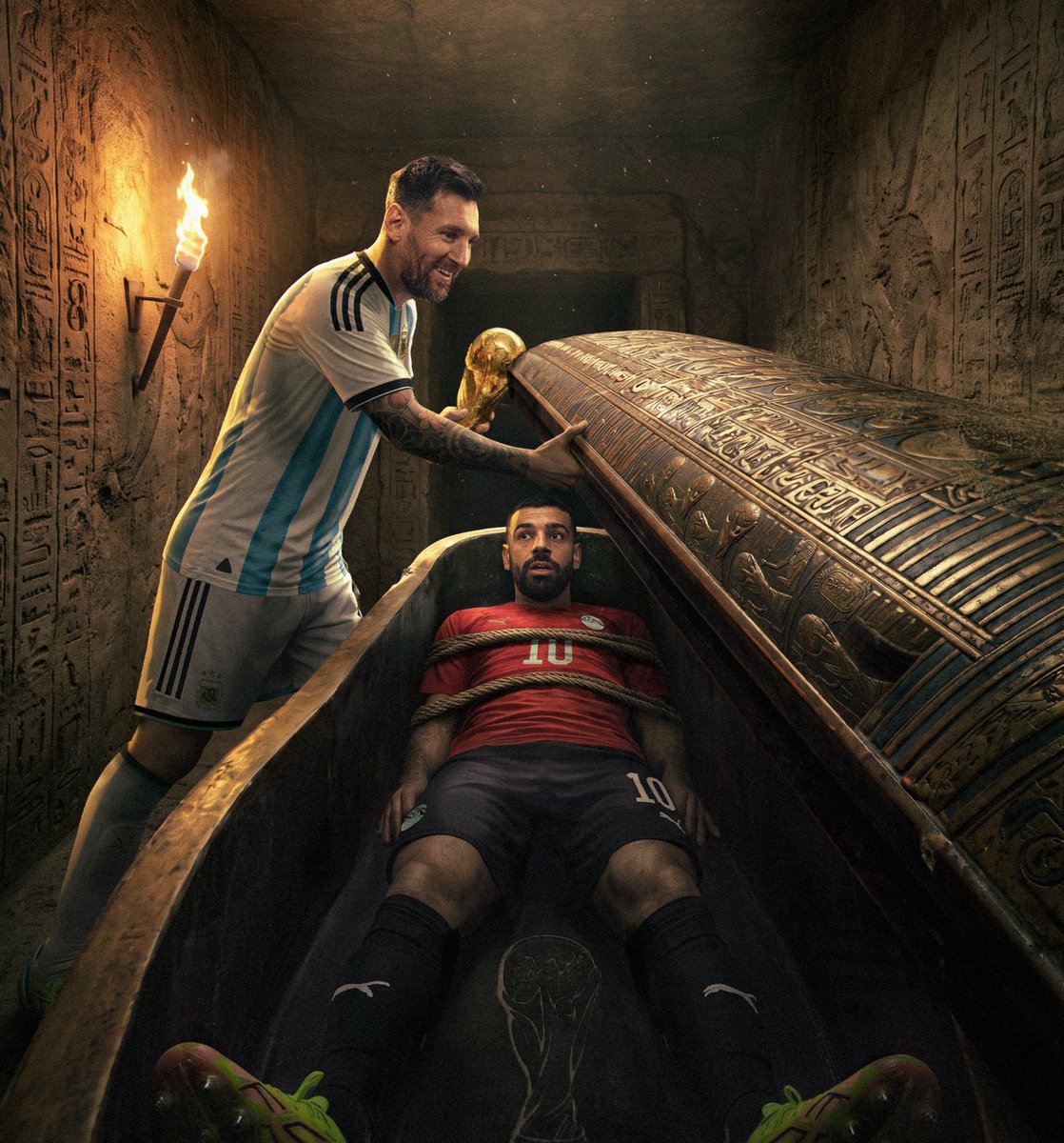 alomran_adel's tweet photo. @TouchlineX Bro aas trapped! https://t.co/yk3URMkd3t