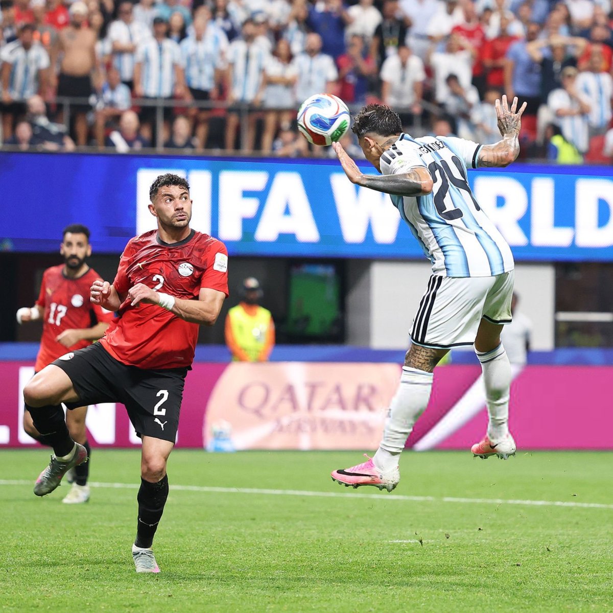 Trezeguetista7's tweet photo. No podes hacer todos los goles tan esteticos.

Enfermo. https://t.co/wZrmvJT9DT