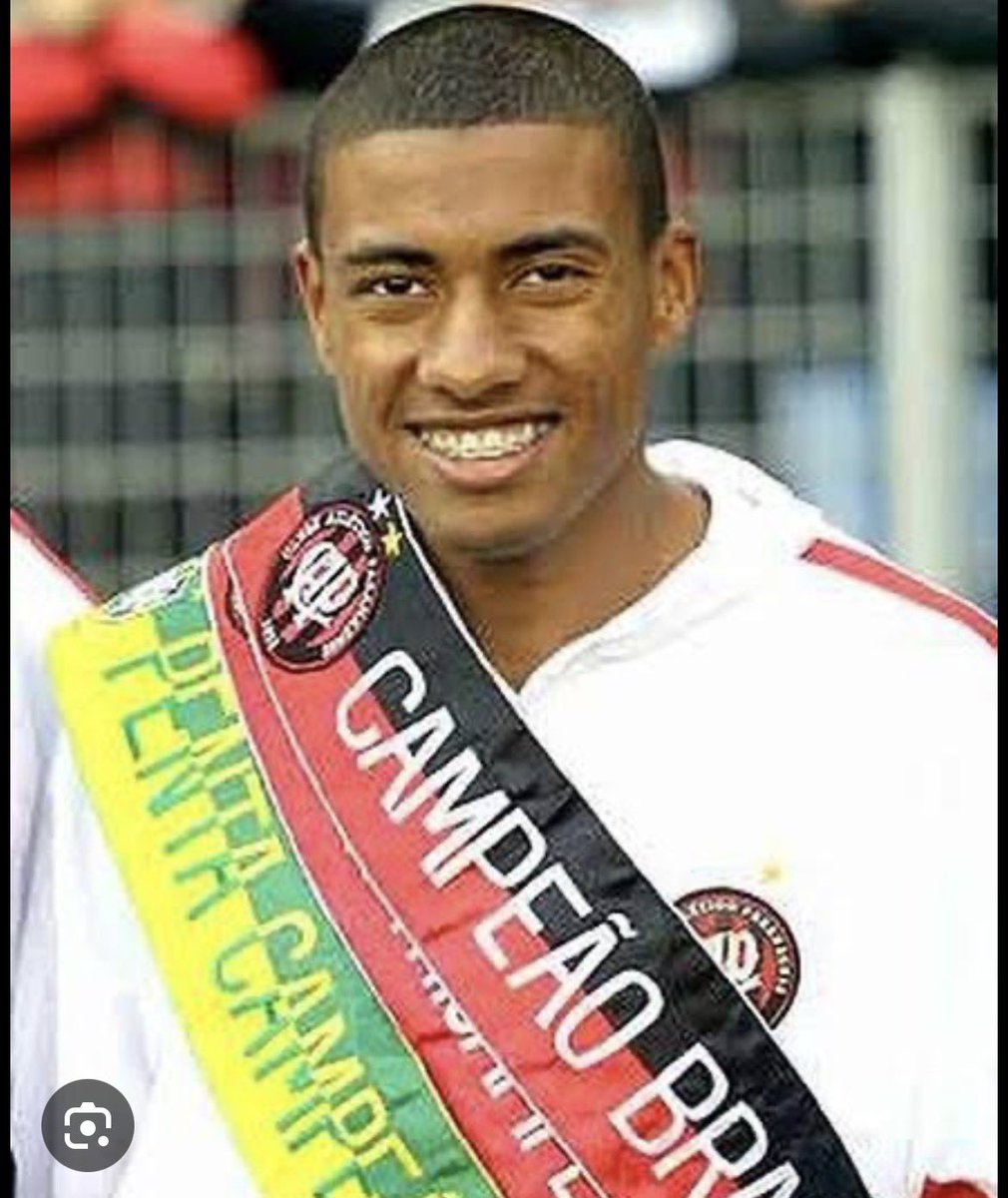 santos09l's tweet photo. @mauriciowtnb @Henri_Q_ @sofascoreverde O último título pra você que é jovem ainda e não deve ter visto, ah e tem os dois ouros olímpicos também com os dois goleiros que eram titulares do CAP na época, descanse!! https://t.co/CTGBn4TJRC