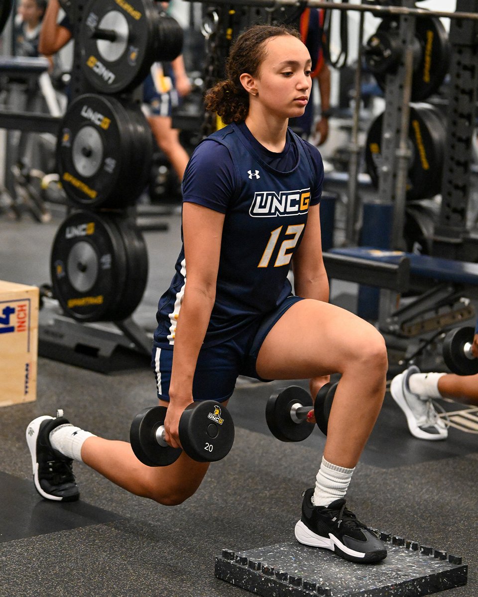 uncgwbb's tweet photo. Getting stronger together! 💪
#letsgoG https://t.co/qQXcjwHOUV