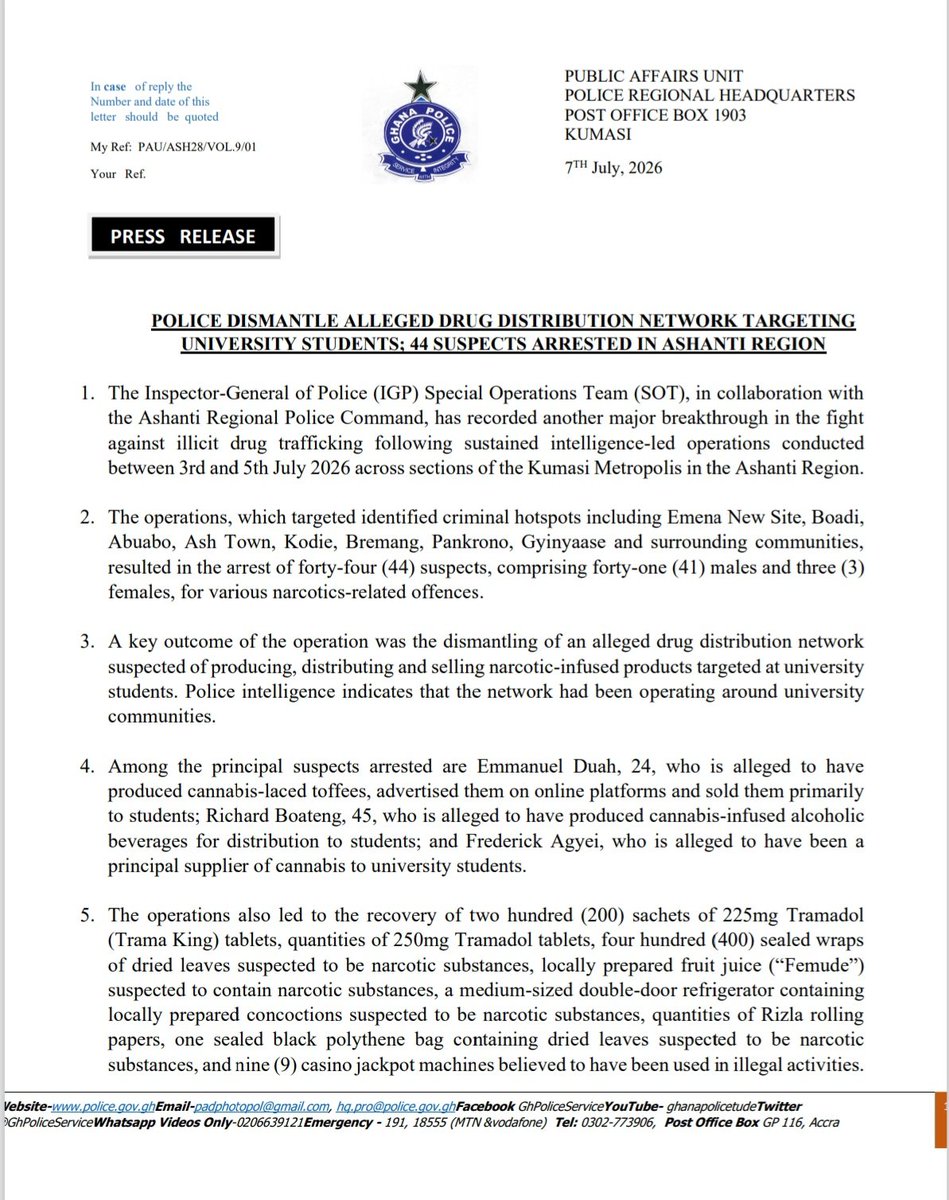 GhPoliceService's tweet photo. PRESS RELEASE:

POLICE DISMANTLE ALLEGED DRUG DISTRIBUTION NETWORK TARGETING UNIVERSITY STUDENTS; 44 SUSPECTS ARRESTED IN ASHANTI REGION https://t.co/k7PlnXSk9M