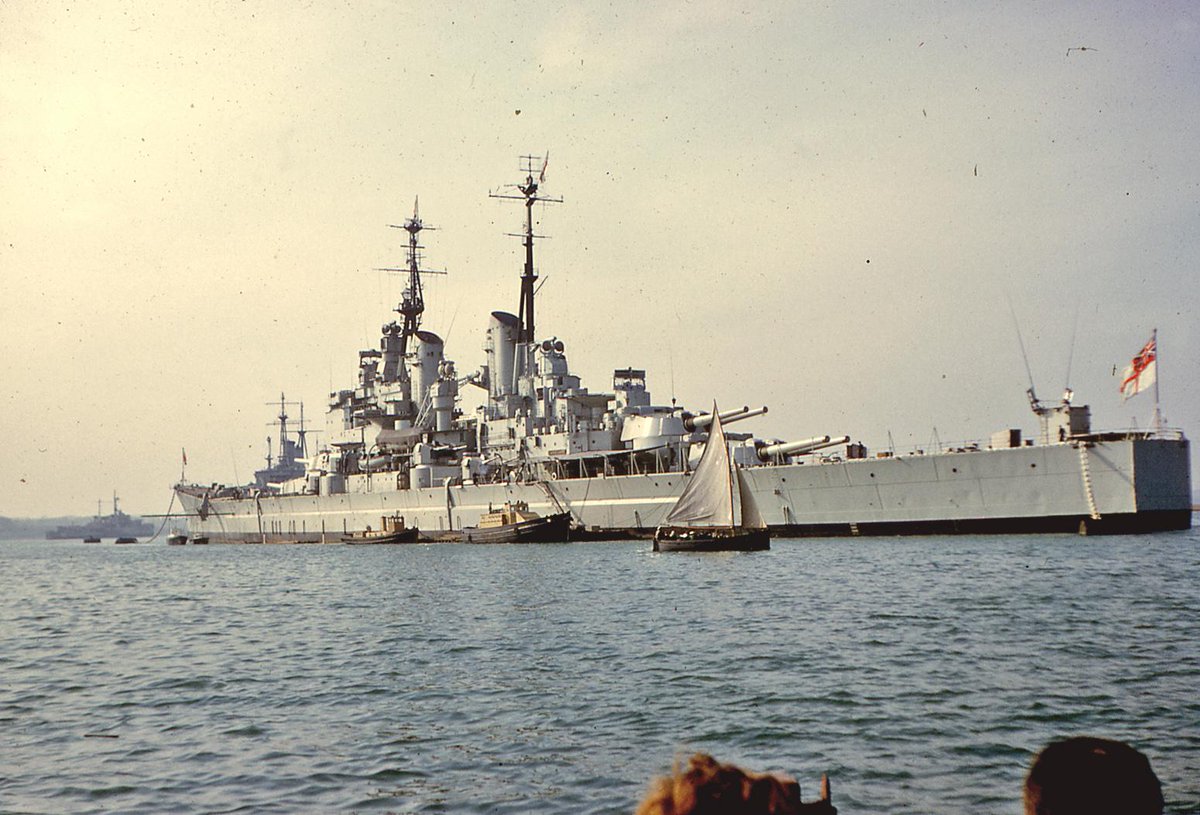choukai_kai's tweet photo. One of the most beautiful battleships of the Royal Navy, but it arrived far too late. It is inquestionable that the 15"/42 rounded gunhouses made a beautiful combination on a modern battleship. I dare say it would be more efficient than the KGV class. Imho https://t.co/mgGuDdzuRF