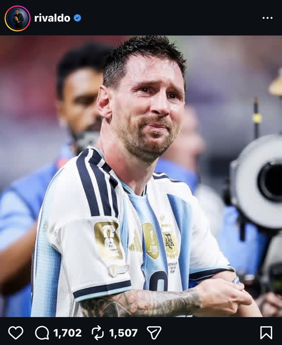 CrewsMat10's tweet photo. 🚨🇧🇷  Rivaldo via IG:

"What a fighting spirit, what a desire to win, what a battle and dedication from everyone! This is exactly what the fan expects from his team in the World Cup.

As for talking about Leo Messi, it's a given. What a player! At 39 years old, playing his sixth World Cup in his career, he still shows the same passion for the Argentina jersey; he celebrates, he fights, he cries, and once again he is the decisive player.

I am Brazilian, I love my country, and I will always cheer for the Brazilian national team. Competition is part of football, but I also know how to appreciate and admire when I watch a great match and a team that gives everything it has on the field.

Matches like these elevate the value of football, and they are worthy of the World Cup. Congratulations to Argentina on qualifying."