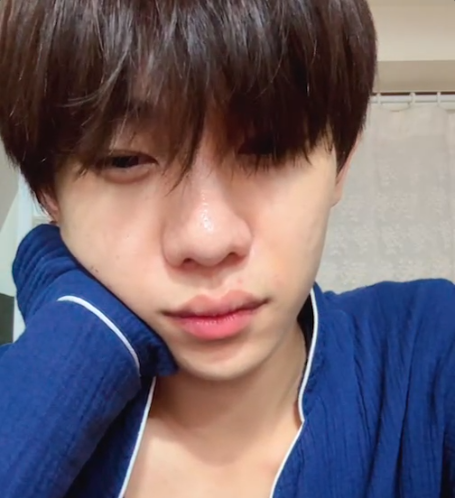 seijomin's tweet photo. minjae did a live today I was missing him so much <3 https://t.co/wySXyuI85I