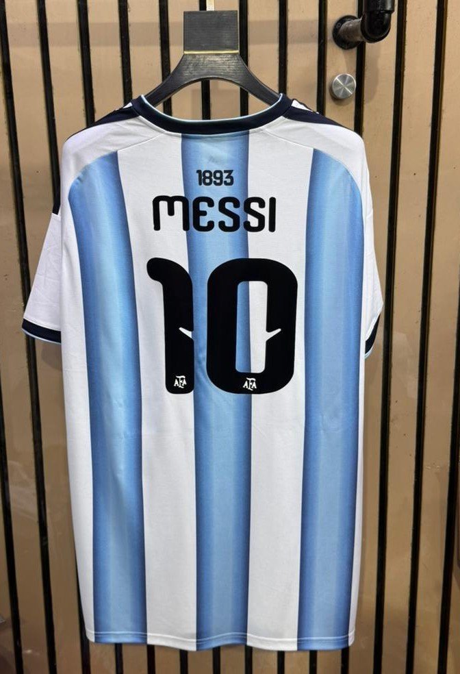 ykgunnerz's tweet photo. Argentina Jersey available 

Jersey....18,000

Customization....3,000

Medium to 3XL sizes available 

DM to get yours now!!!!

Or send a Whatsapp message to....08083184042

#Messi https://t.co/EekOo399lr