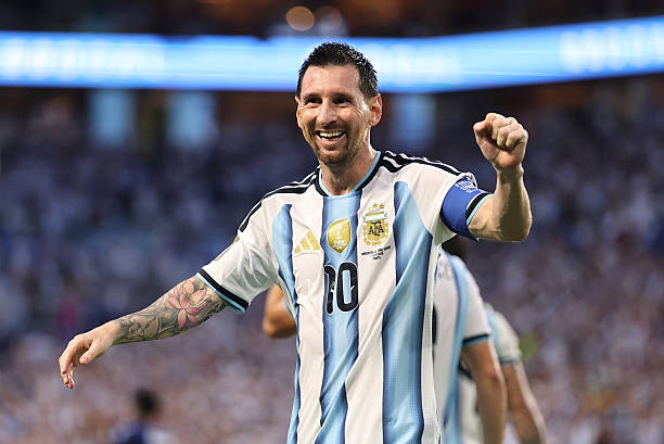 BouafifNour's tweet photo. Since Messi haters will call it rigged no matter what happens, I need Switzerland to knock out Colombia and Norway to knock out England. Give Messi the easiest path possible to the final without facing any big team. if they’re going to cry anyway, I might as well enjoy the tears https://t.co/dhEojmCzhV