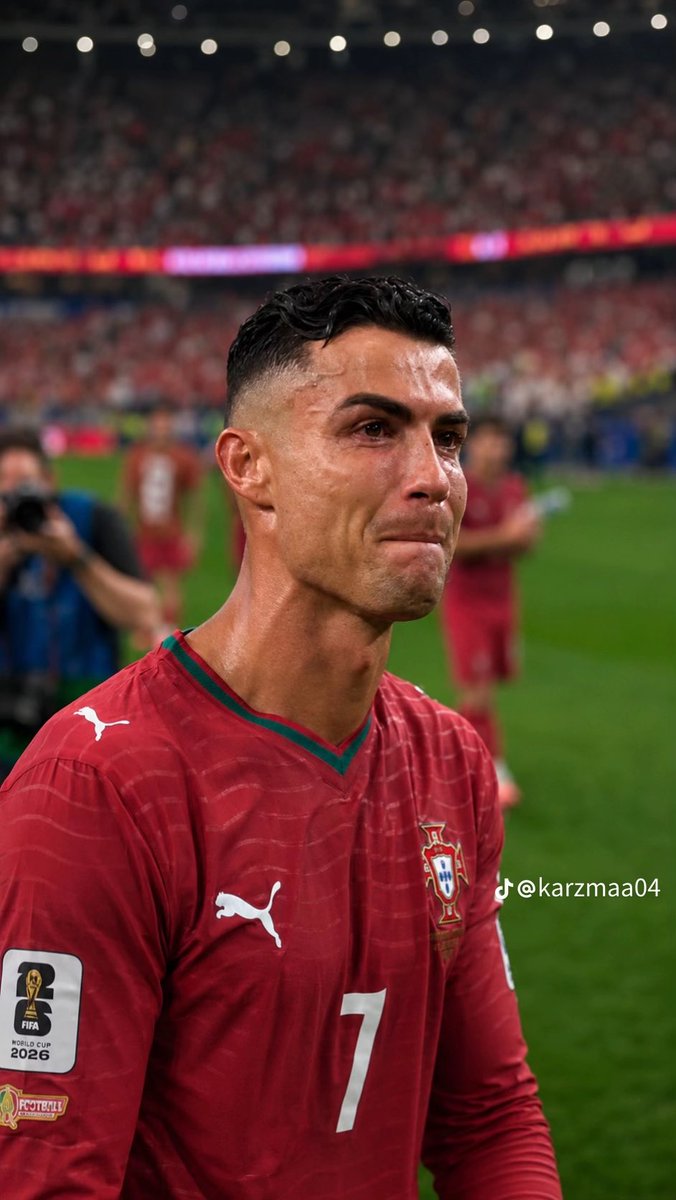 IkramullahMasti's tweet photo. کوئی خواب مکمل نہیں ہوا، 
میں اس کے باو��ود بھی پاگل نہیں ہوا۔
#ronaldo
#cr7thegoat https://t.co/oiTIDqUPRt
