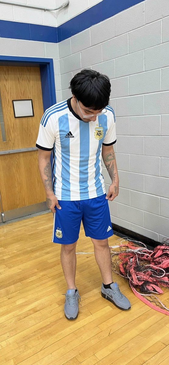 LupeWrldd's tweet photo. I KNEW YOU WEREN’T GOING OUT LIKE THAT, LFG 🇦🇷🇦🇷 https://t.co/ip9ZPO91Ts