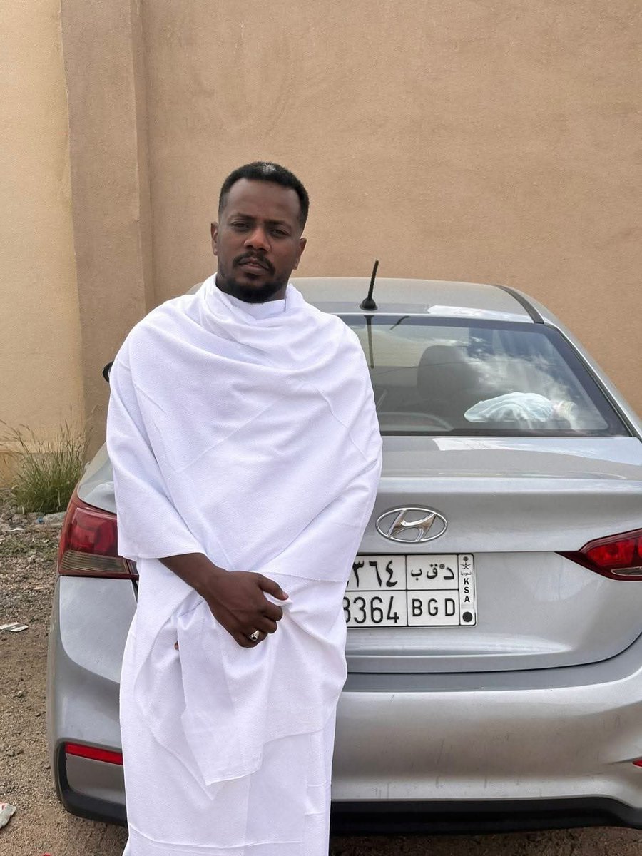 Hind_error404's tweet photo. @MujtabaaMusaa جارنا في صالحه احمد عوضالله عبدالقادر مفقود و هو في طريقوا من الفتيحاب لي صالحه...اتفقد بي عربيتو...غير بلاغ الشرطه نعمل شنو؟ ؟؟ https://t.co/sWXYWfJb8W