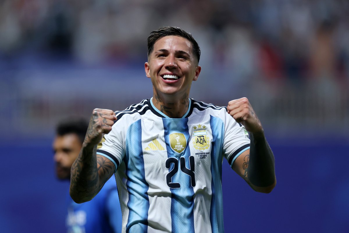 Argentina's tweet photo. 🏆 #FIFAWorldCup

Qué locura de gol para cerrar una victoria espectacular ⚽️ https://t.co/0rdwkoR7ah