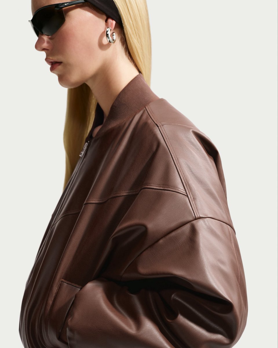 Ovrnundr's tweet photo. First Look: Nike Leather Bomber Jacket 🍫 

• $200
• Autumn 2026 https://t.co/IV4zOmhKtg