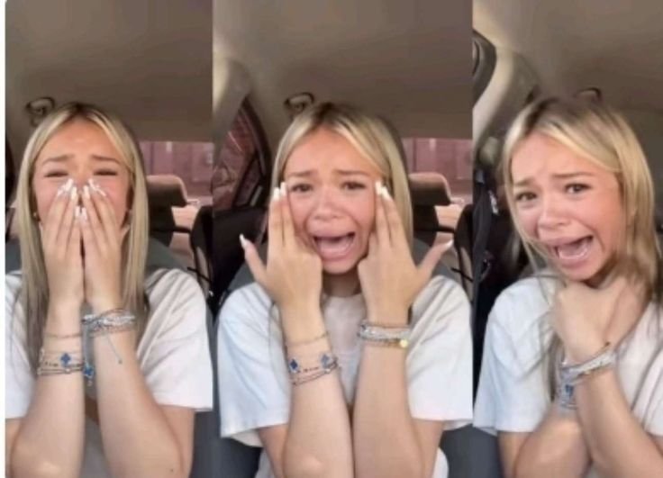 LIPSTIKMURDERER's tweet photo. ️️
#TERE

CERITA STRESS!!!!!!!!!!!!!!!!!!

️️ https://t.co/4BdwRksLwu