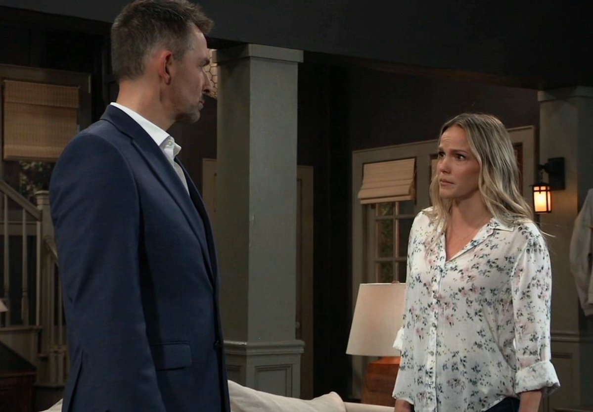 LSA8M's tweet photo. Whose side are you on?
Valentin ~ Lulu
Or are we riding in the middle?
#GH https://t.co/6dAB330FIc