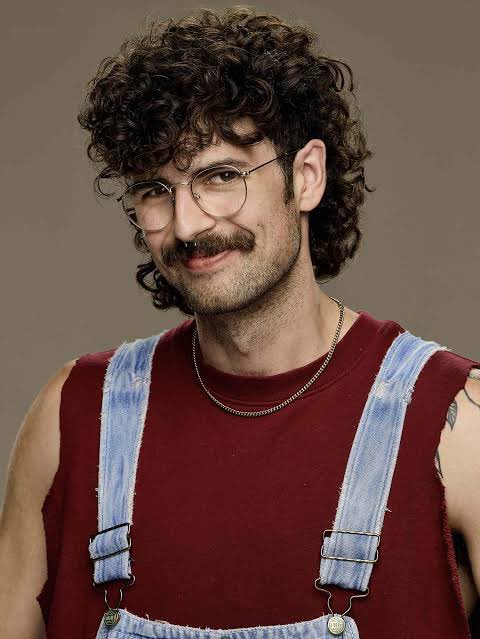 double_stufed's tweet photo. Big on Barrett #bb28 https://t.co/YTw1EGKZIu