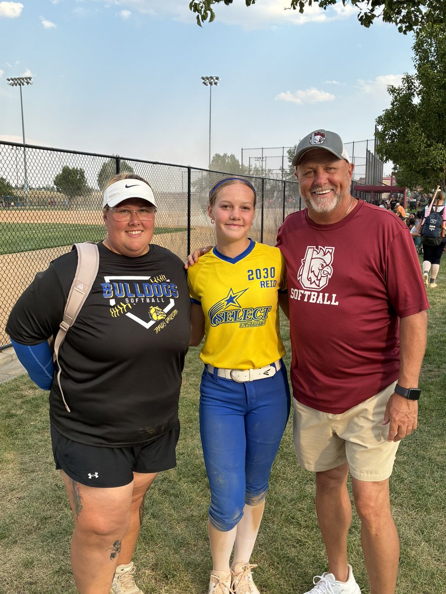 KyleighReid20's tweet photo. We came, we sparkled, we went 3-4 in the 14U National Power Pool against some TOUGH competition. There were plenty of take aways from this year’s Sparkler tourney, both for myself individually and as a team. 

Some defensive stats for the Sparkler:

TC: 20
A: 9
PO: 10
ER: 1 
Fielding percentage: .950

One of the most fun moments for me was getting to play in the 14U Power Pool Showcase on our off day. There was no GameChanger, but I went 3-4 at the plate and got to play SS, 3B , and CF. I had a really smooth backhand at 3B that the coach for the opposing team gave me a high-five for 😁, plus a few plays at short, and a nice catch in center. It was a fun experience that I would definitely do again!

Up next: Guest playing with my friends from Team KS Hays in the Heartland World Series here in KC starting on Thursday, then back on the road to Chesterfield MO for the Triple Crown Nationals with my @SelectFP09 teammates. 

@ejonesrockchalk @LNEagleSoftball @LineDsoftball @SoftbalAmerica @ExtraInningSB @DiamondAddicts @D1Softball @TopPreps @KaylaLombardo11 @triplecrownspts @sbsportsnetwork