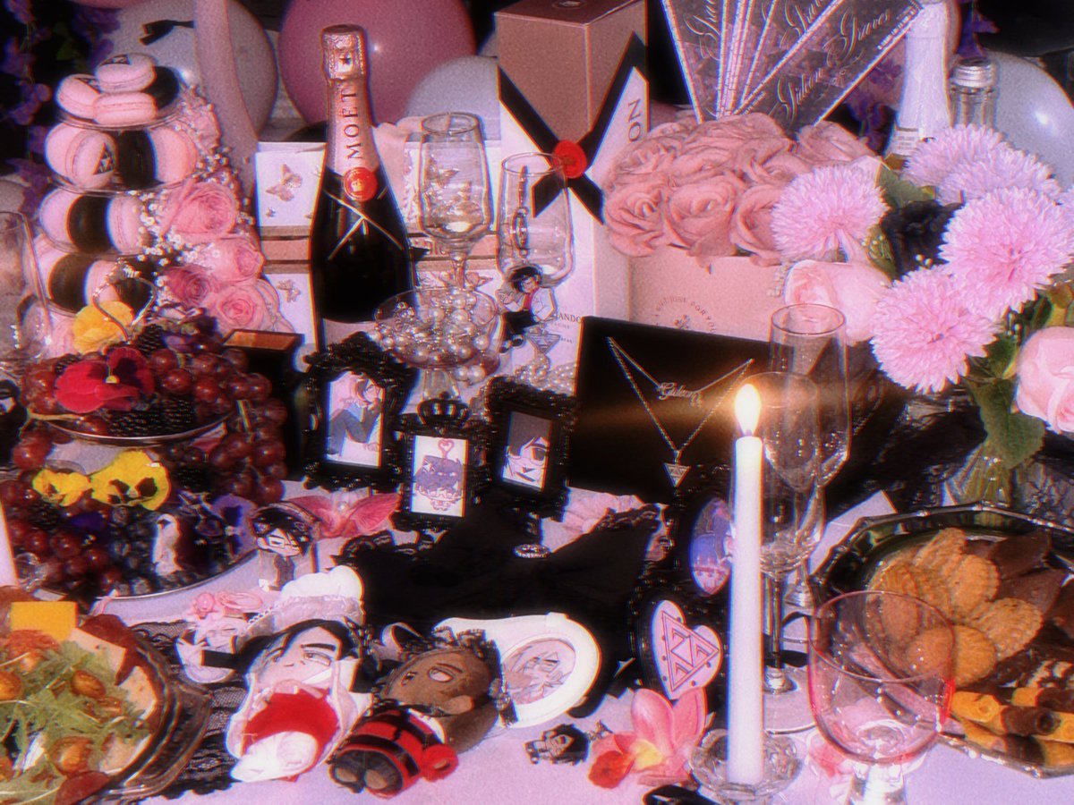 Existenc3_'s tweet photo. .   ⟡     ˚    ♡   .
             ✧︎       . 
｡ﾟﾟ･｡･ﾟﾟ｡⠀  
˚｡       𝓗𝓪𝓹𝓹𝔂 𝓖𝓭𝓪𝔂 #GideonDay 
    ﾟ･｡･
 ♡         ⟡         ˚  
      ·     ⁺ https://t.co/FKvqgbYwbP