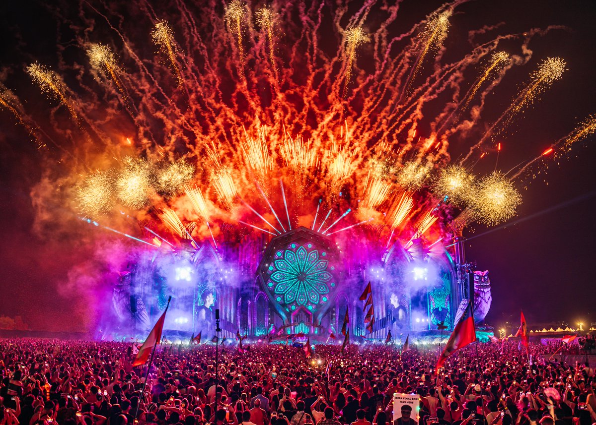 edc_thailand's tweet photo. The stages of EDC are coming to life at #EDCThailand this December ✨ Which stages Under the Electric Sky are calling your name? 🫶🎆

เตรียมพบกับความยิ่งใหญ่ของเวที EDC ที่จะเกิดขึ้นที่ EDC Thailand ธันวานี้ ✨ แล้วมาสนุกกัน Under The Electric Sky 🫶🎆 https://t.co/BK7Bd03Uui