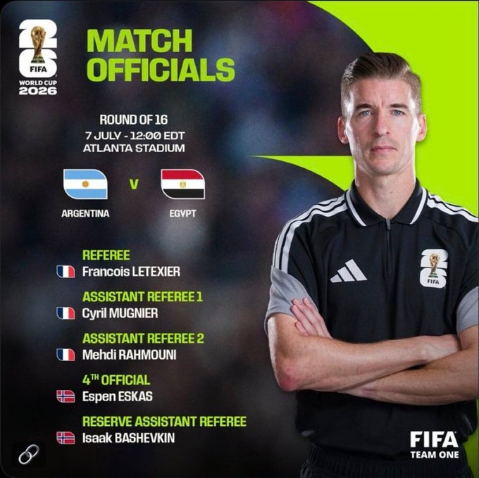 TrendNo89537015's tweet photo. @postunited che miras futbol??? parece que no
HOY contra Argentina habían 3 árbitros de FRANCIA https://t.co/VzG6M68KK2