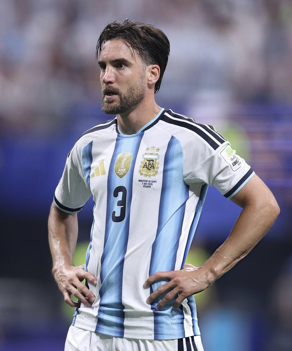 Bochinismo's tweet photo. Tagliafico nunca jugó un mal partido con la Selección. Nunca. Es una garantía silenciosa que nadie valora hasta que no está. Un gladiador. https://t.co/i3G1720nBj