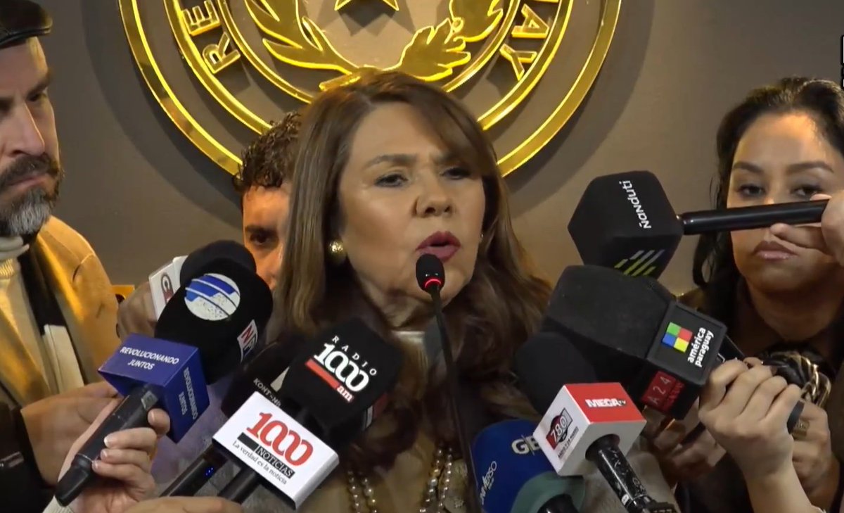 g1's tweet photo. Senadora paraguaia se nega a pedir desculpas a Mbappé por ataque racista e ameaça: 'Já prendemos o Ronaldinho' https://t.co/SbaKztGpNM https://t.co/Pt4rRJiDH7