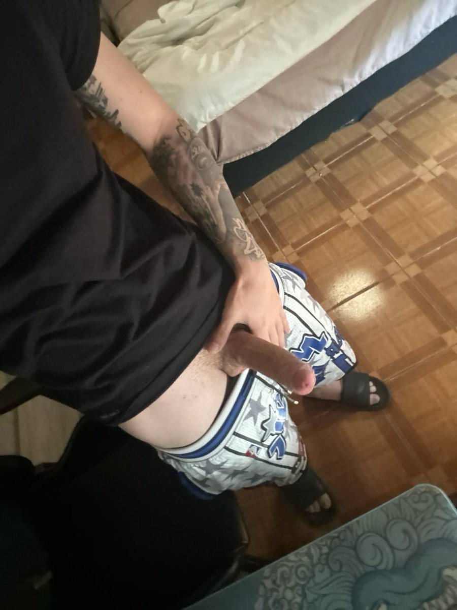 HotLatinBoy12's tweet photo. chudai🚫 https://t.co/PLeG2EK1uR
