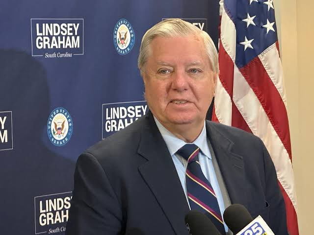GreekReporterr's tweet photo. Lindsey Graham to i24NEWS: "We will oppose the F-35 deal."

Members of the U.S. Congress fear that Russia could gain access to sensitive information about the advanced Lockheed Martin F-35 Lightning II through Turkey. https://t.co/xj7HbAhEkm