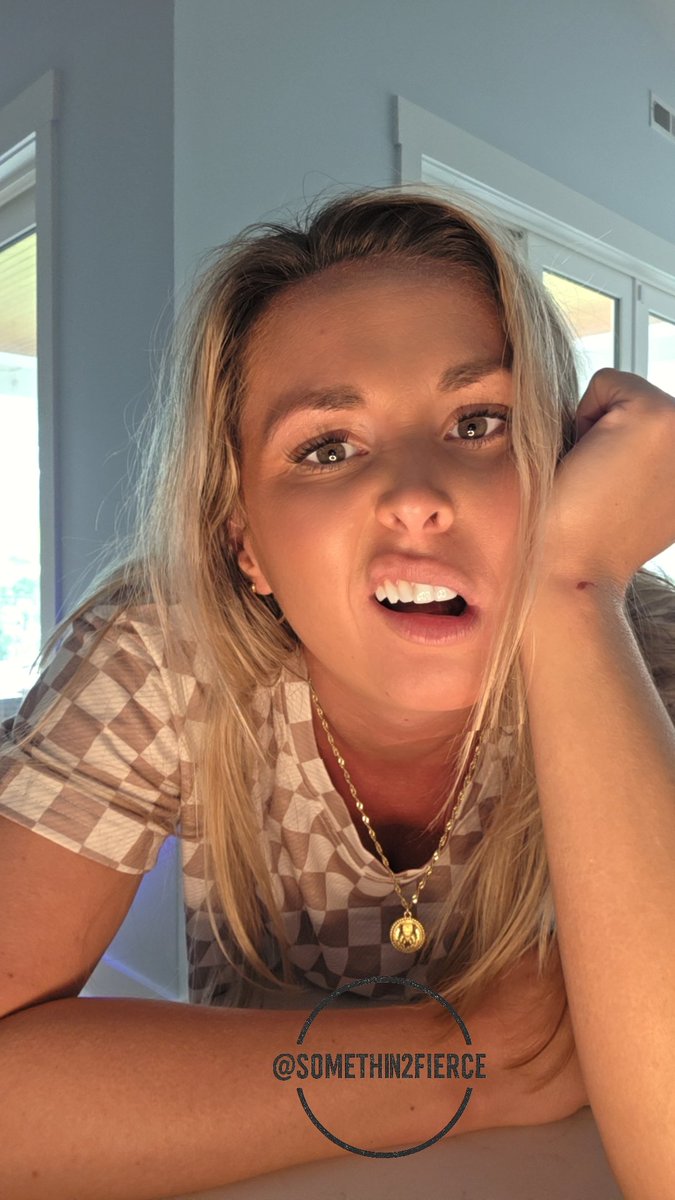 Lyndsey tweet media