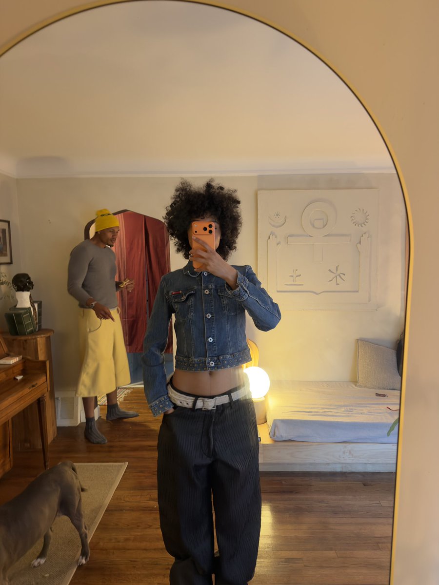 ifckingluvmango's tweet photo. style ups at nat’s https://t.co/h6OfgKPwyj