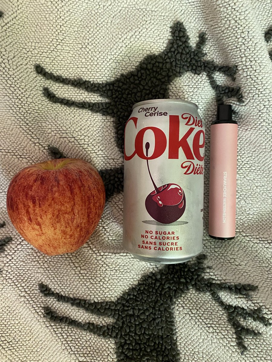 zugzwang227's tweet photo. #girldinner #eatinggood #edtwt https://t.co/Z2AgkdYb21