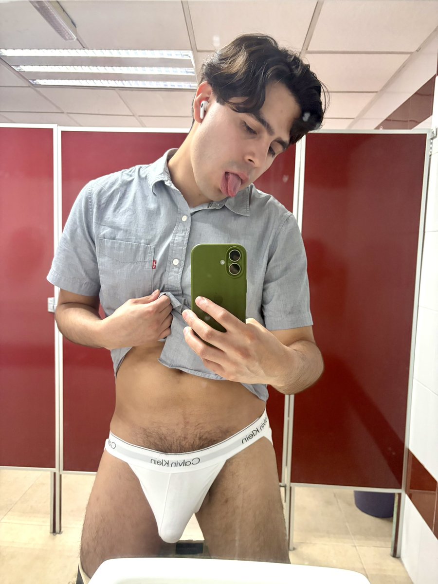 calabacin03's tweet photo. Me gusta el blanco https://t.co/xJ56lK8oVD