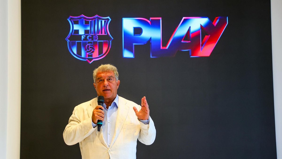 BarcaUniversal's tweet photo. 🚨 Joan Laporta: "The launch of Barça Play will help us connect with Barcelona members and fans all over the world."

"Watching youth football matches is something people love. You, the members, are the heart of the club, and you will be the first to get special access to this digital system."