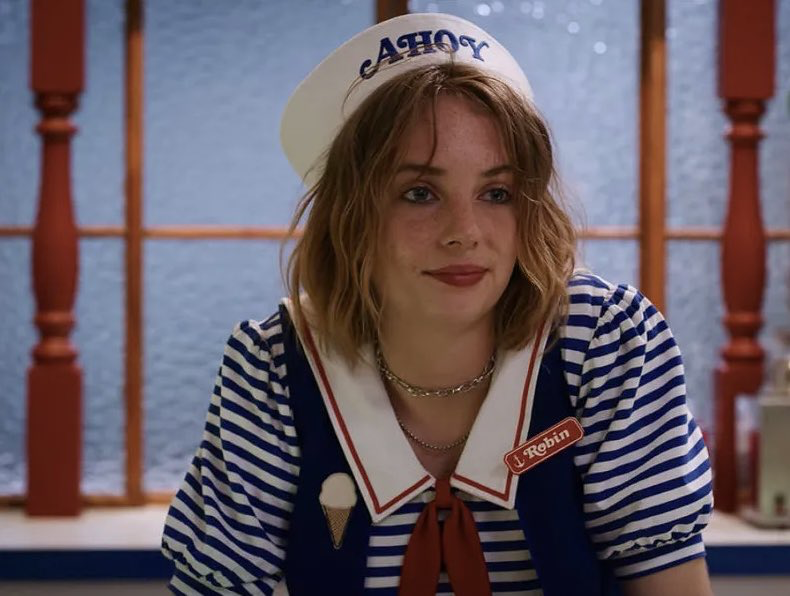 TheCinesthetic's tweet photo. Happy 28th Birthday to Maya Hawke! https://t.co/ItXUfYXCOk
