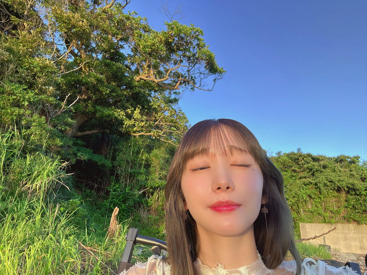 KJnanae's tweet photo. おはようッッ朝日が眩しッッッッ
#滲月MVロケだよ https://t.co/dx8Nd8rMu1
