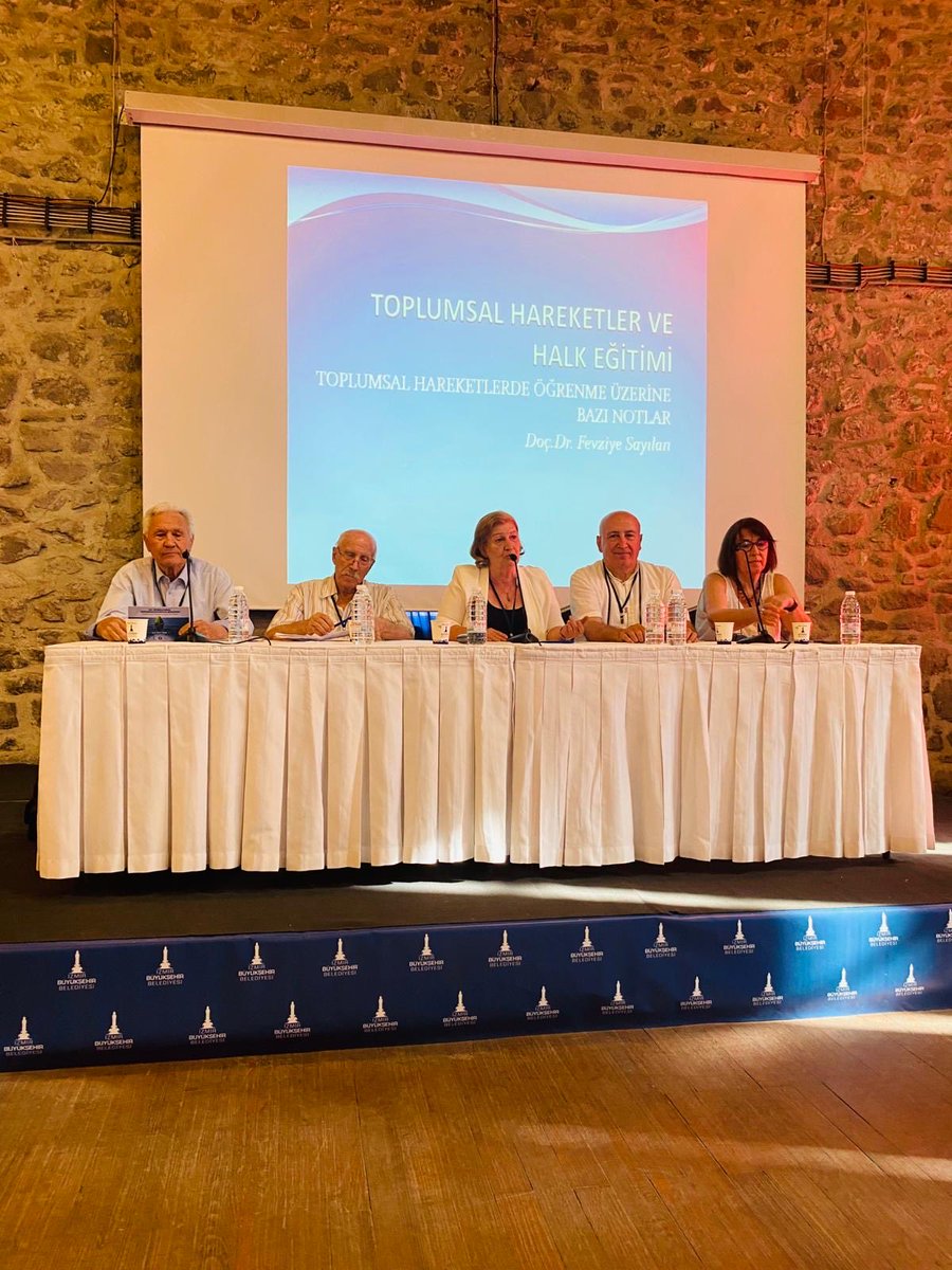 YetiskinEgitim's tweet photo. ICCE 2026 İzmir’i tamamladık.

2–5 Temmuz’da Tarihi Havagazı Fabrikası’nda “Otoriter Zamanlarda Sınıfı Yeniden Kurgulamak” temasıyla bir araya geldik.

Halk eğitiminin tarihsel mirasını, öğretmen emeğini, eşitsizlikleri ve demokratik eğitim mücadelelerini birlikte tartıştık. https://t.co/0aUt33q3c3