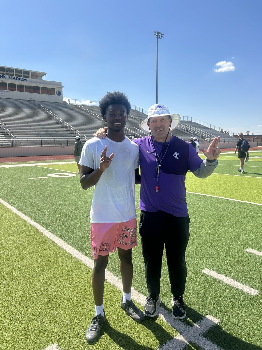 D1_koy's tweet photo. Had a good time at @TarletonFB camp looking forward to getting on campus! @Coach_Sims1 @CoachWaltonTSU @tjmac_6 
@Eric_Mims_Sr @Dannie_Snyder52 @HawthorneCoach @CoachWhiteDB1 @806hsscmedia @CORESportsRec https://t.co/Y69ikG8N2A