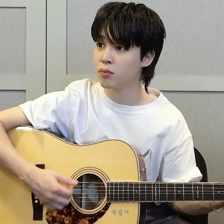 lilykooktales's tweet photo. Unexpected Crescendo 🎼🗞️#kookminau

Jk es un serio empresario que acaba de mudarse, Jm un estudiante de música que lleva viviendo años en ese edificio.

Nunca se habían cruzado hasta esa noche, donde alguien dejó un bebé frente a la puerta de Jk https://t.co/VYhLltBg5L