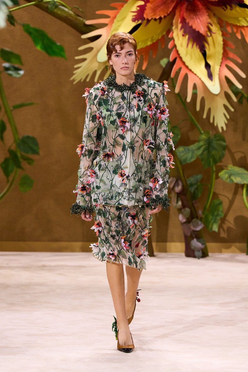 laureanodelabri's tweet photo. Me siento mal por Dior https://t.co/Jc3bs8eAhk