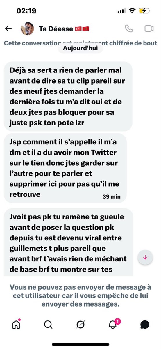 Fredyzny's tweet photo. @princesse92i2 @SamDctll @RtdomF @princesse92i2 @Metiscruelaa  

Pourquoi un compte rt avec une voix d’homme parle a votre place ?😂 gros scam j’ai payer pour un réel j’ai fini dans les bloquer Tout et Kr jusqu’au réel et encore après elle me fuis 😂je veux mon argent ou ma prestation https://t.co/RFPzoCmxo4