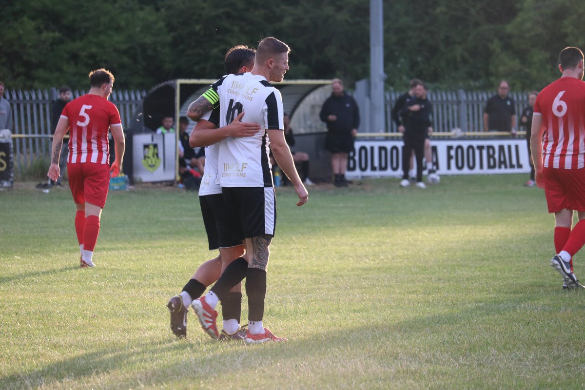 CABoldon's tweet photo. Our 2nd Pre Season outing ends all square. Goals from Granty and Larmouth get cancelled out by a double from Greenwood.
A tough test by all means, with us going to 10 men twice in the game.
All the best for the season, @Official_ECAFC ๐ค
#BOLvEAS | #BoldonCA https://t.co/P9hTd55pQ7